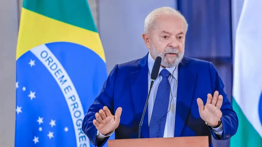 João Lourenço envia mensagem de solidariedade ao Presidente do Brasil