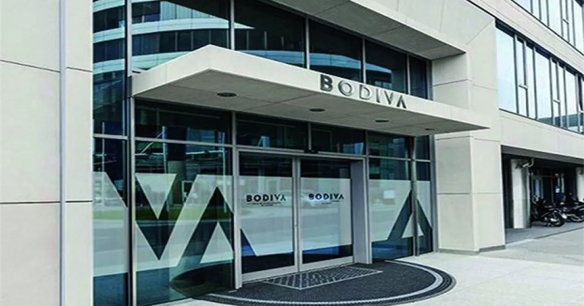 Oferta Pública do BFA gera receitas de mais de 220 mil milhões