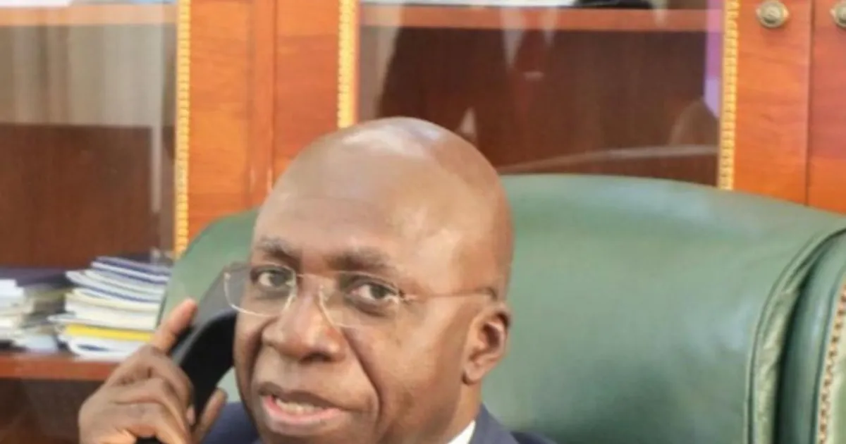 Ministro das Relações Exteriores conversa ao telefone com homólogo da África do Sul