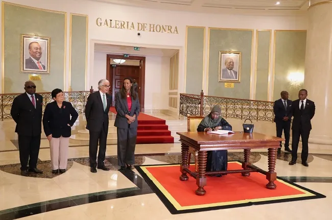 CPLP reforça democracia, integridade e mobilidade