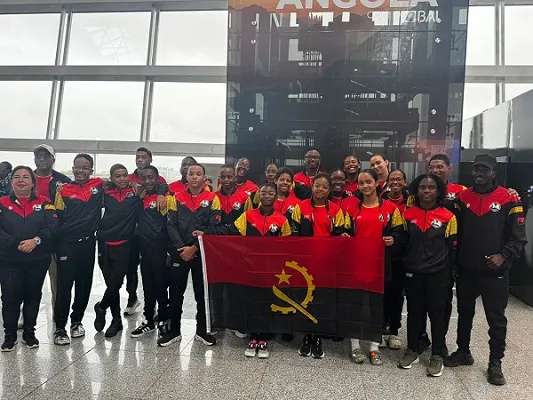 Natação: Selecção conquista duas medalhas de bronze no africano da zona IV