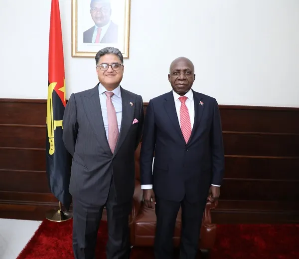 Angola e Reino Unido abordam situação de segurança na região dos Grandes Lagos