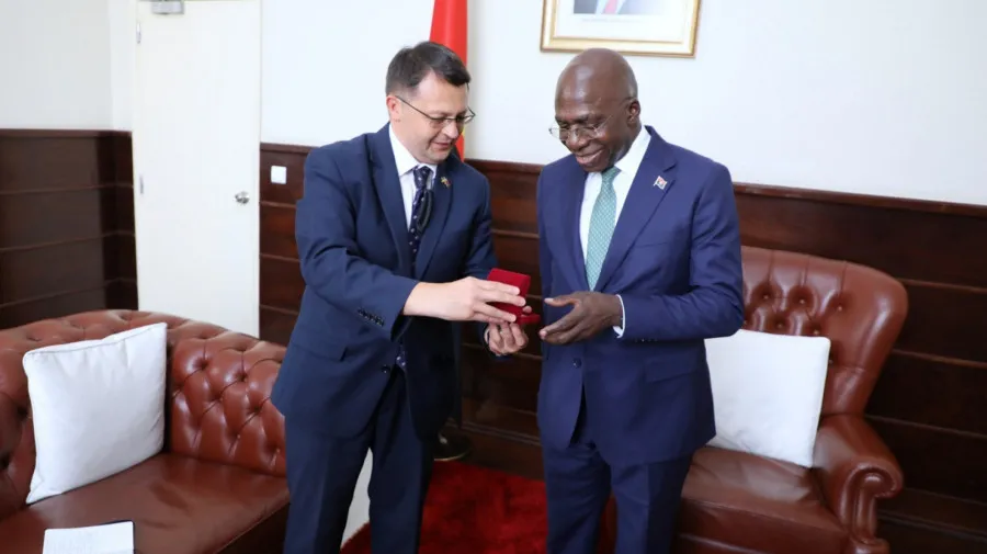Angola e Ucrânia analisam estado da cooperação bilateral