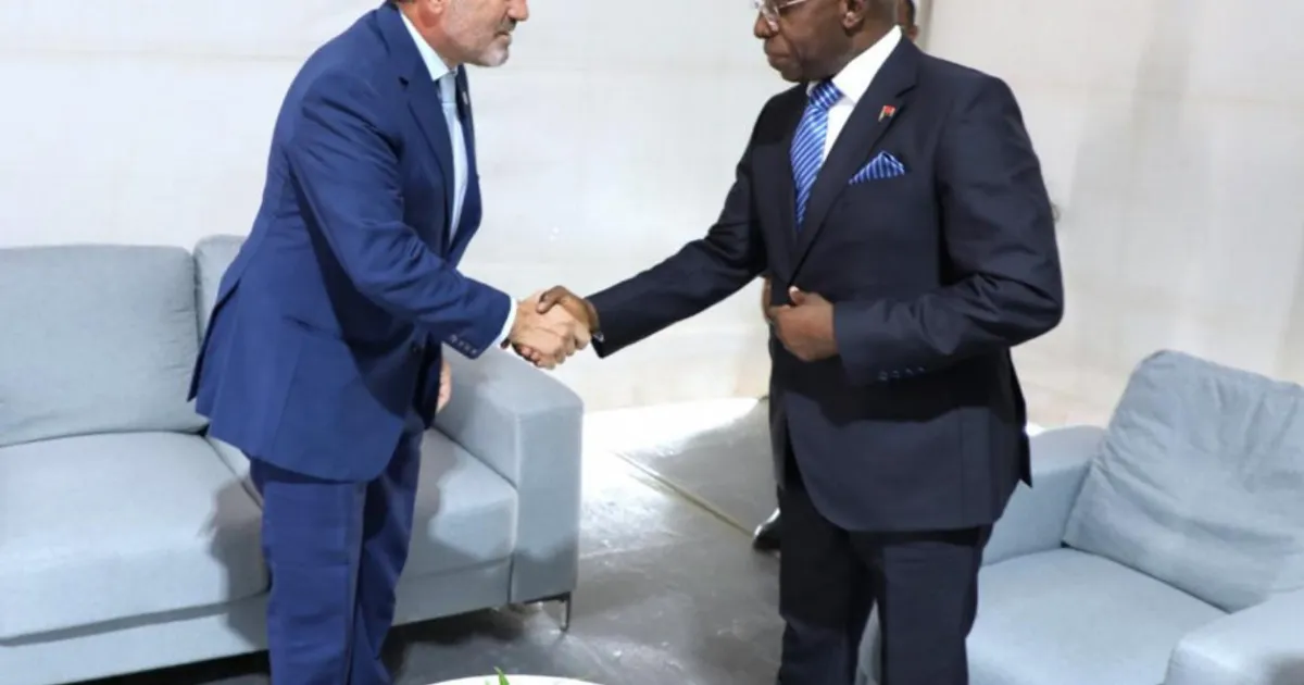 Ministro Téte António recebe Coordenador Residente Interino das Nações Unidas em Angola