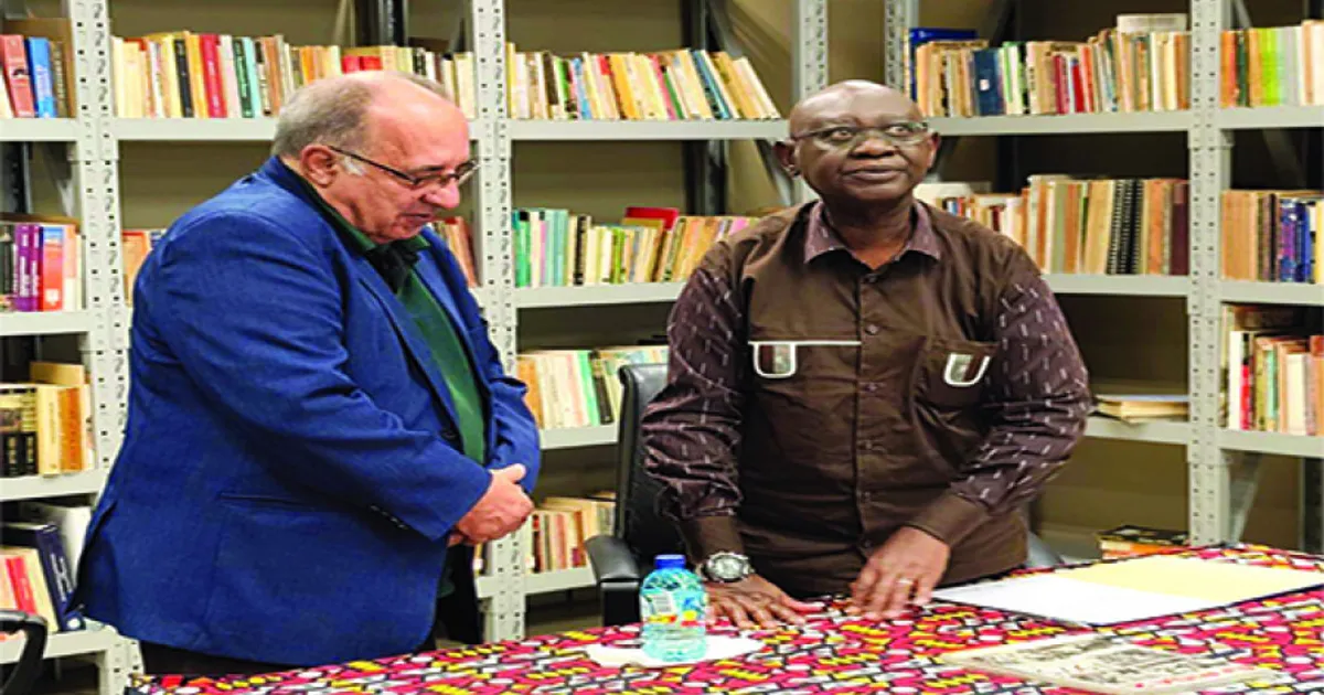 Jornalista João Belizário doa acervo da revista "África 21" ao Arquivo Nacional