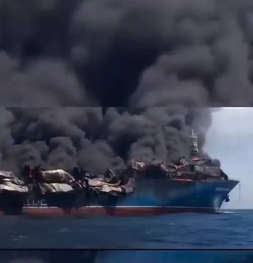 Irão afirma ter atingido petroleiros sob escolta aérea dos EUA