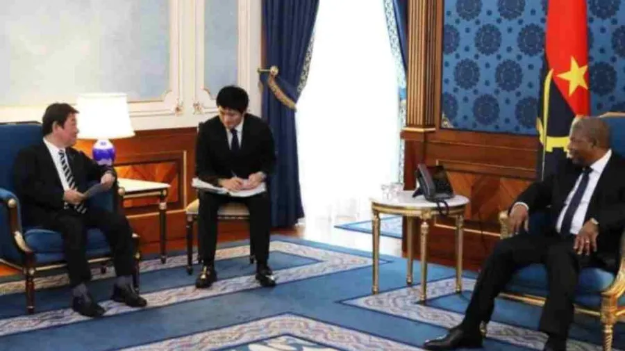 Presidente da República analisa com ministro japonês cooperação bilateral