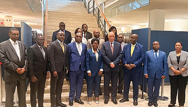Angola propõe coordenação para garantir estabilidade regional