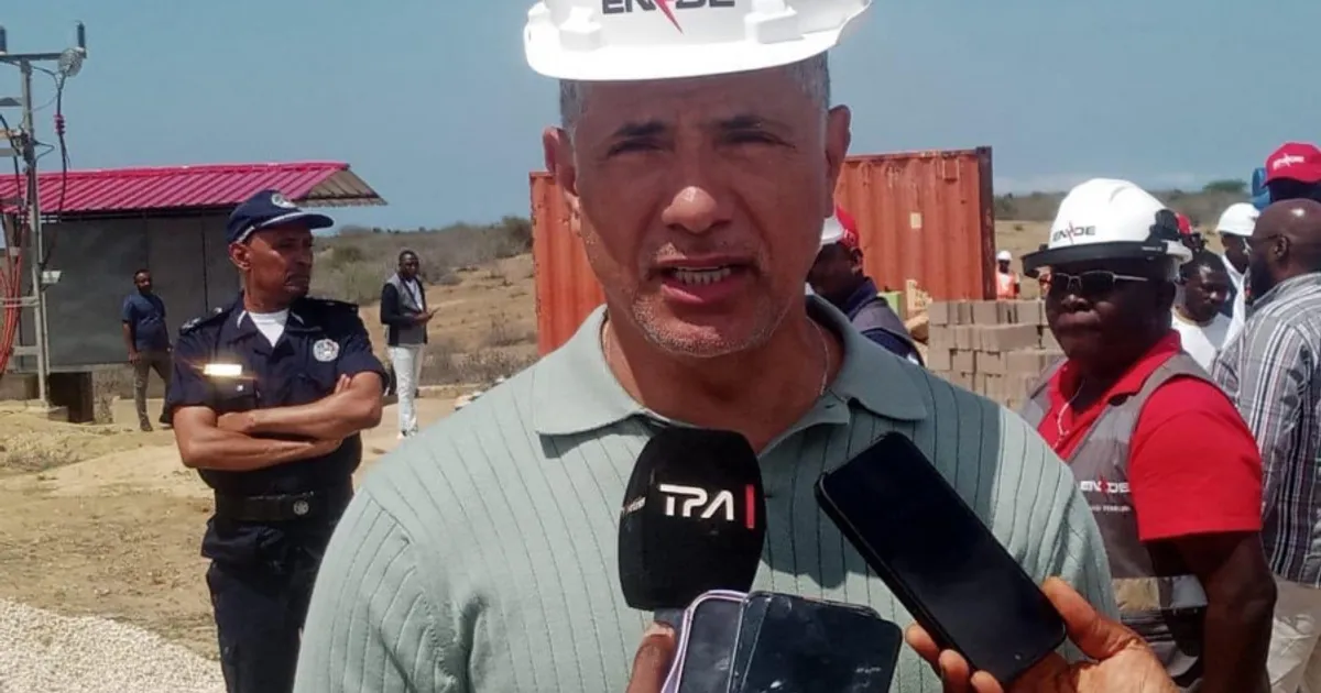 Ministro da Energia e Águas constata projectos energéticos em curso no Cuanza-Sul