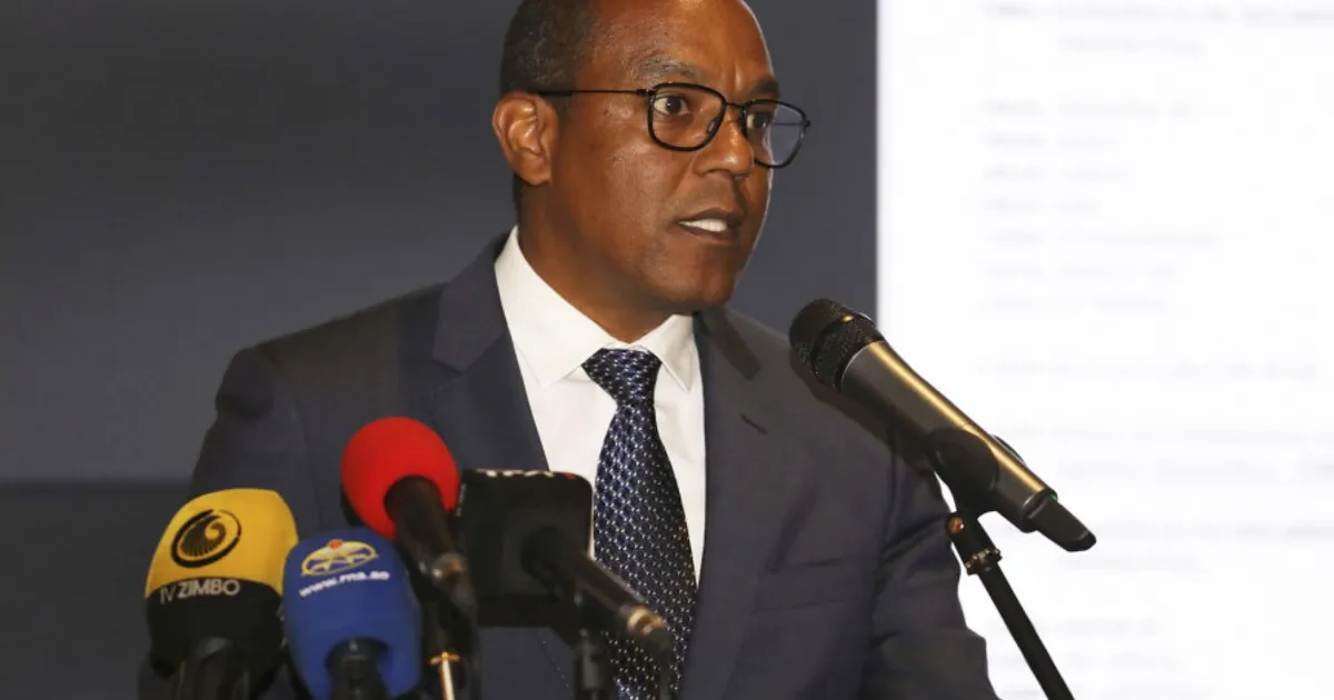 Empresas públicas assumem papel estratégico - José de Lima Massano