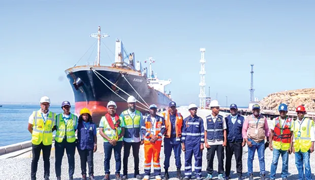 Terminal Mineraleiro do Sacomar retoma as operações