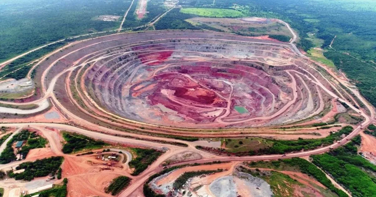Empresa Taadeen entra na Sociedade Mineira de Catoca