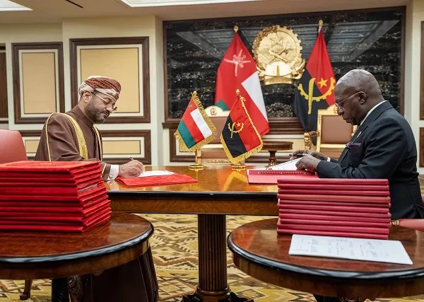 Angola e Omã assinam instrumentos jurídicos para reforço da cooperação bilateral