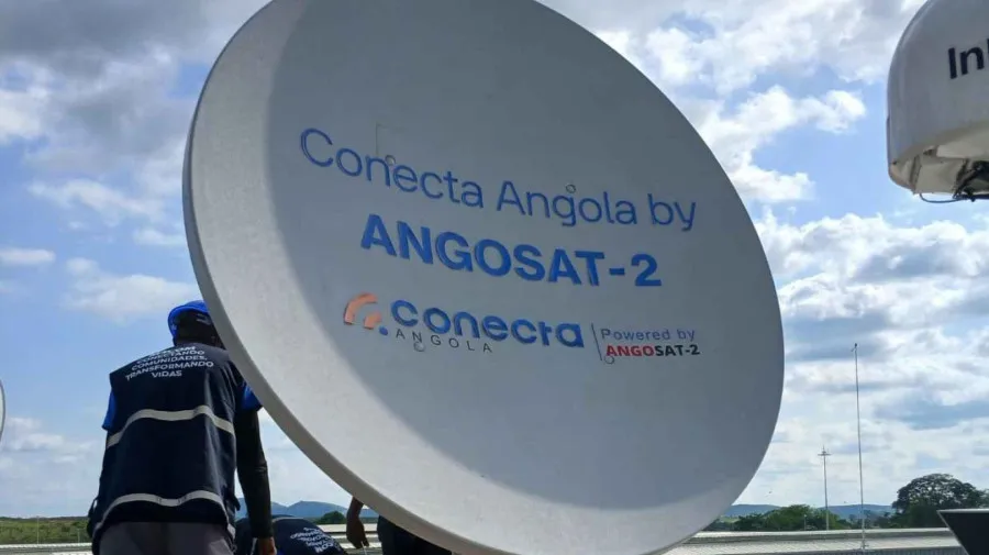 ANGOSAT-2 leva internet às zonas fronteiriças do país