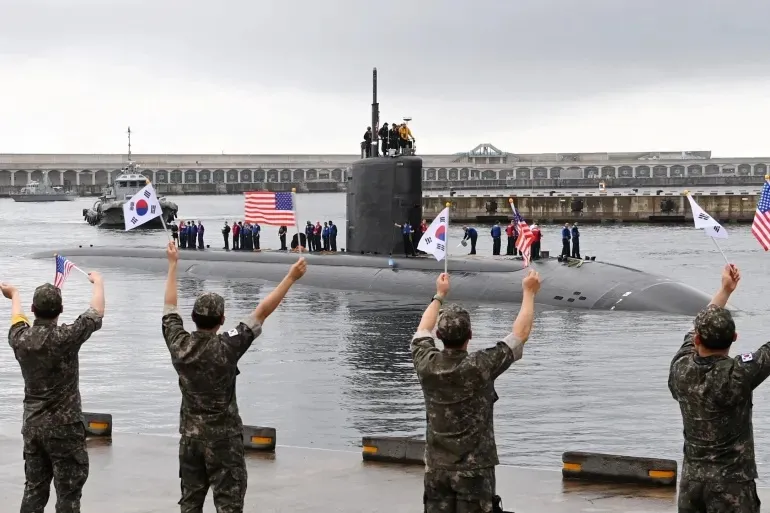 EUA e Coreia do Sul reforçam cooperação nuclear em submarinos