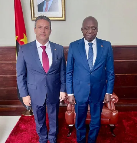 Téte António recebe presidente da Câmara de Comércio Angola-Líbano