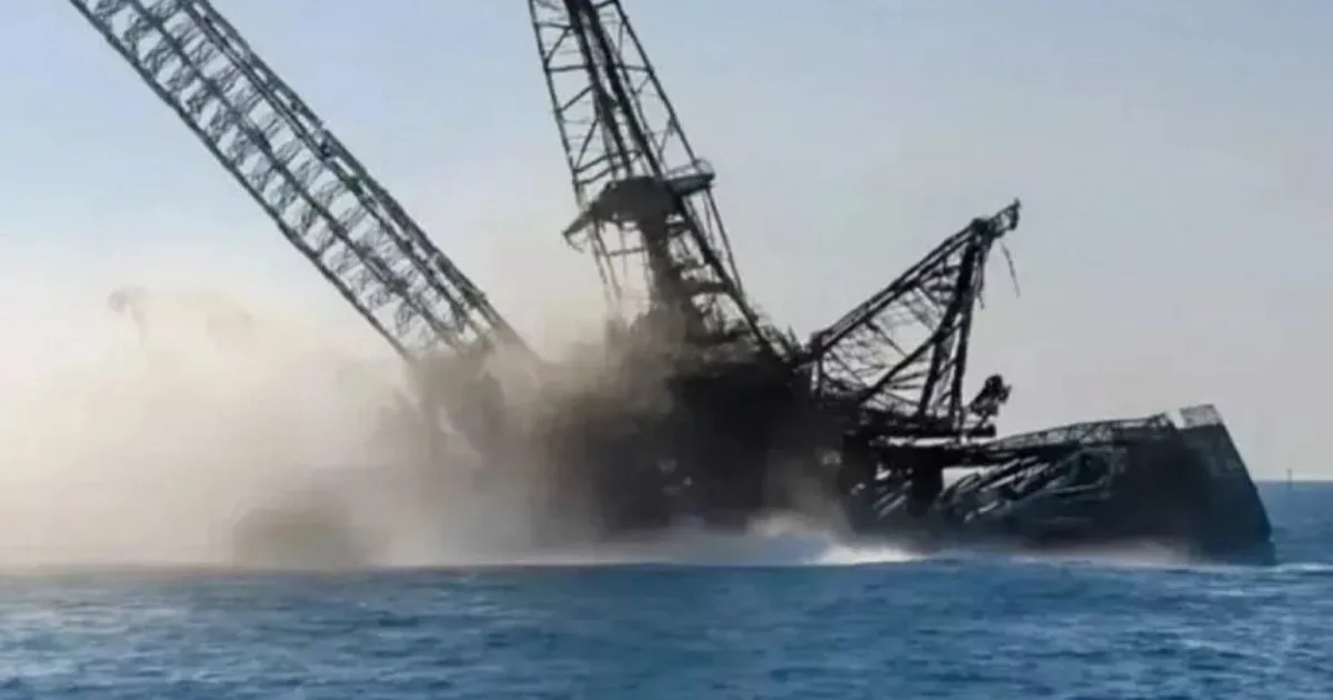 Quatro mortos em acidente de navio petroleiro na costa egípcia