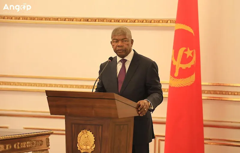 João Lourenço felicita Presidente da Libéria pelo Dia da Independência