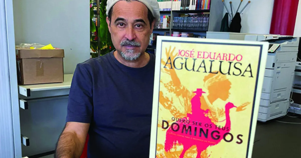 Escritor José Eduardo Agualusa conquista prémio "Manuel de Boaventura"