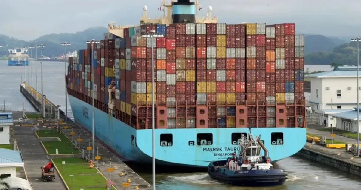 China tenta suspender venda de portos no Panamá