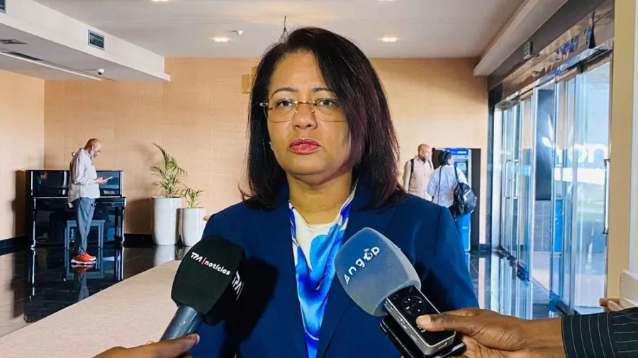 Ministra reafirma compromisso no combate aos impactos climáticos