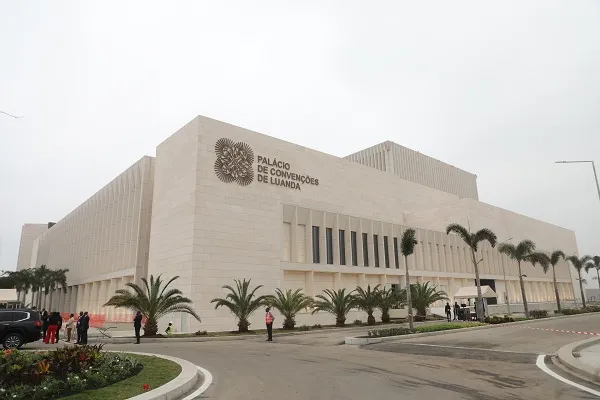 Bienal de Luanda: Pré-evento reuniu ministros e jovens