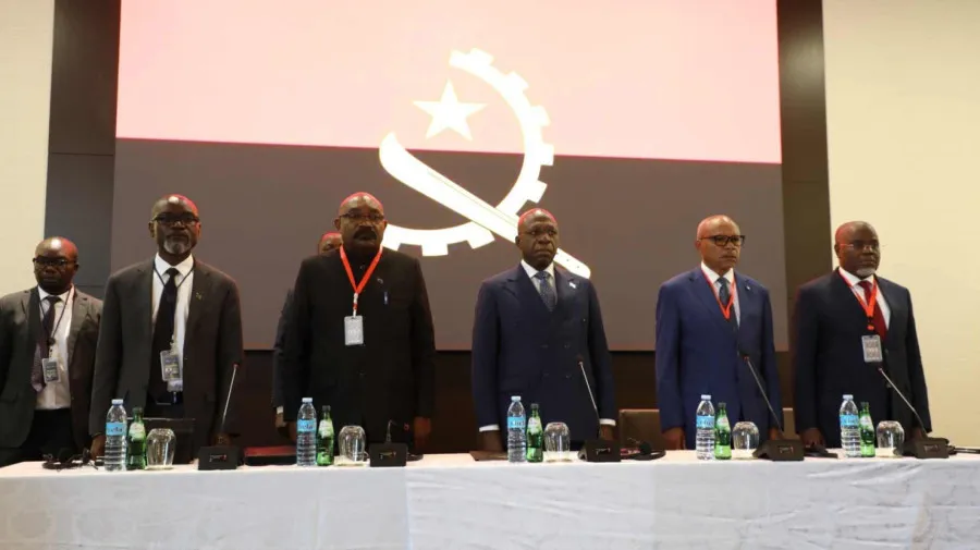 Angola e Zâmbia reforçam parceria estratégica em defesa e segurança