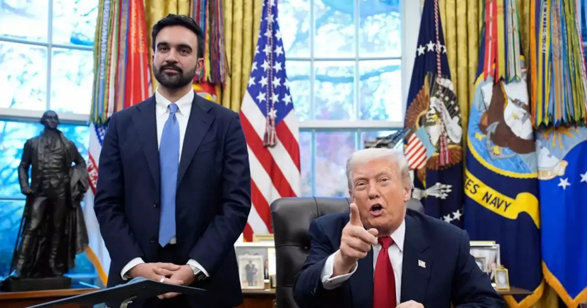 Novo autarca de Nova Iorque confirma que considera Trump "fascista"