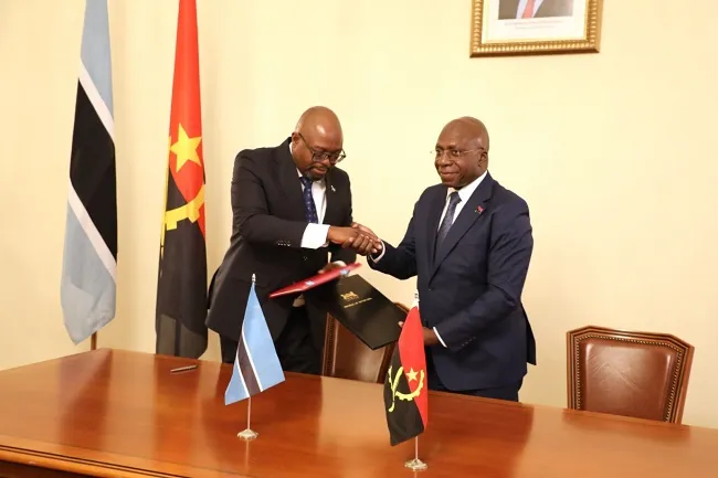 Angola e Botswana reforçam cooperação com dois instrumentos jurídicos