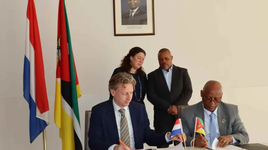 Moçambique e Países Baixos firmam acordo para desenvolvimento de sementes
