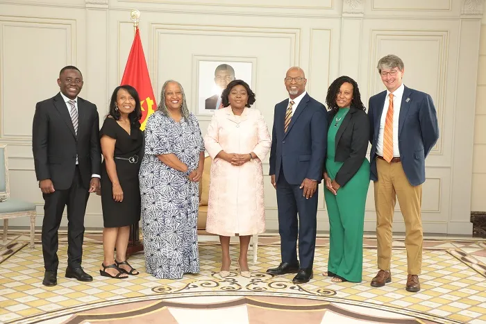 Vice-Presidente da República recebe membros da família Tucker