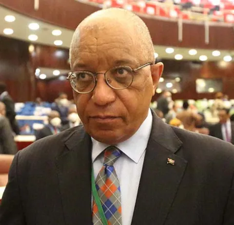 Angola reafirma oposição a medidas coercivas unilaterais contra Zimbabwe e Cuba
