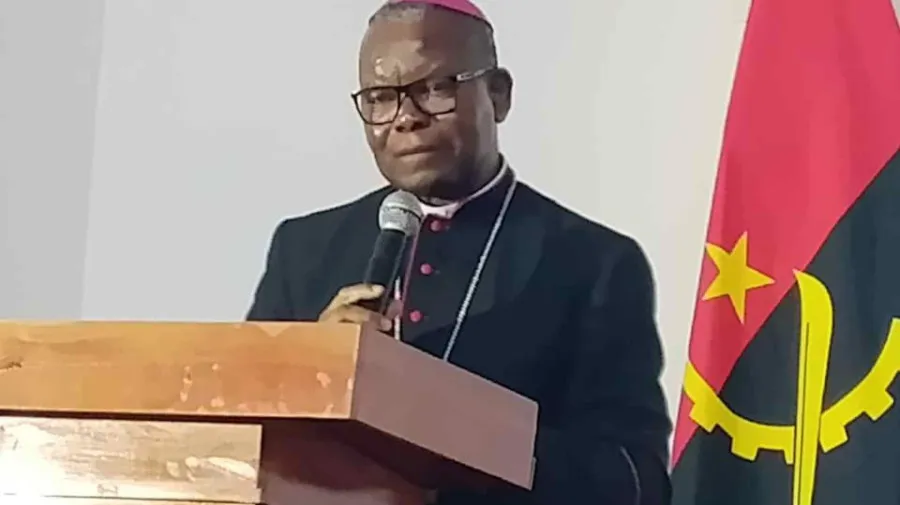 Bispo aponta amor maternal e paternal como bases das famílias