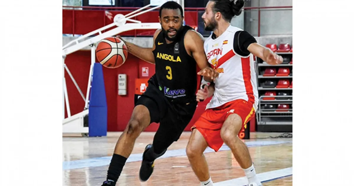 Técnico Pep Clarós tem o grupo completo visando o Afrobasket'2025