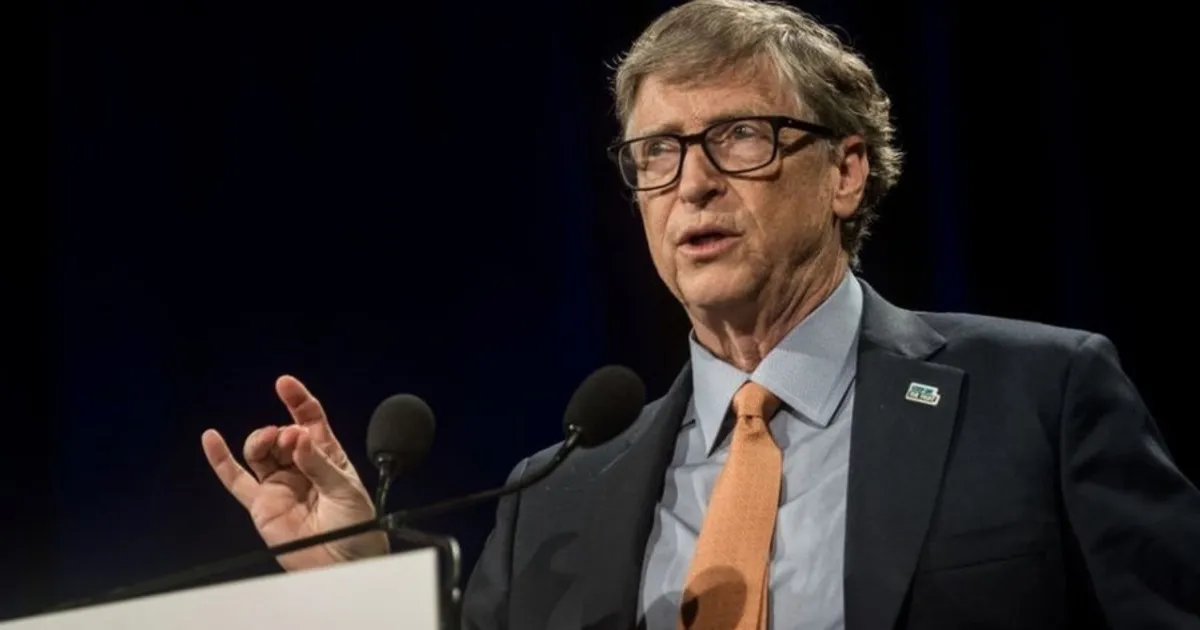 Bill Gates diz que era dos telemóveis está a chegar ao fim