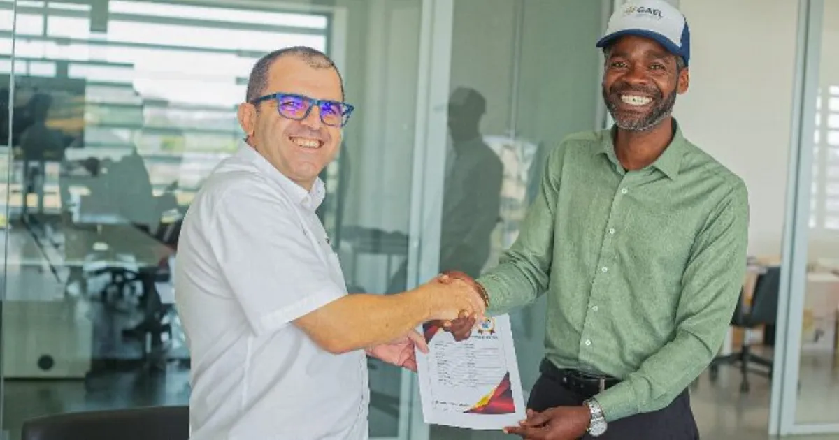 INAPEM certificou produtos do Grupo Carrinho com selo "Feito em Angola"