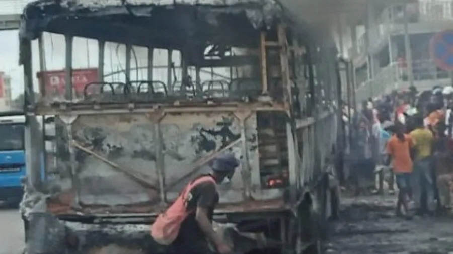 País registou 56 mortos em 339 incêndios em transportes de passageiros