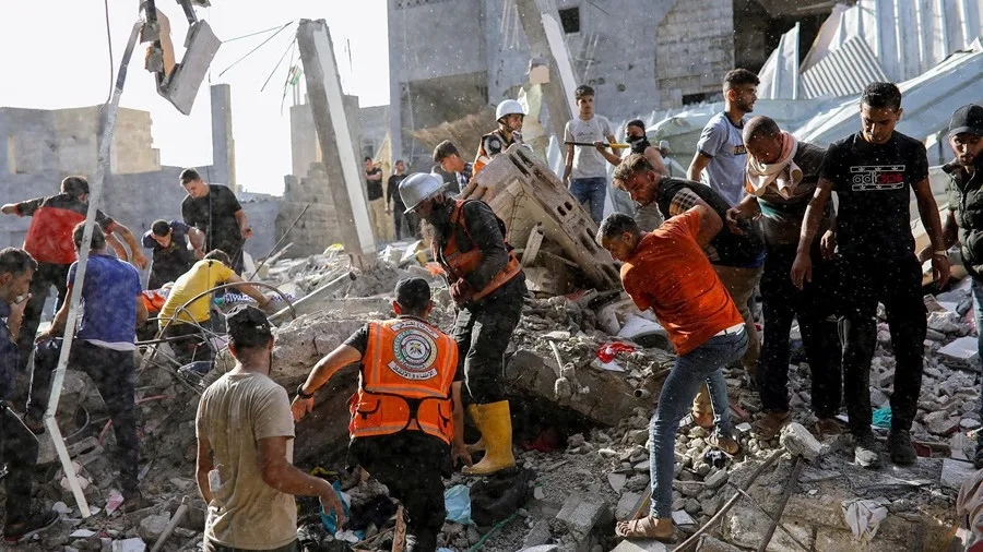 Queda de edifício em Gaza faz 20 mortos e centenas de desaparecidos