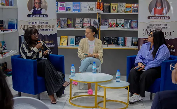 Literatura pode ajudar mulheres a enfrentar o isolamento emocional