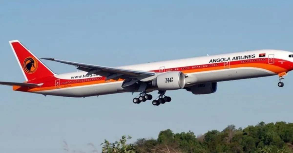 TAAG e Boeing celebram acordo para a extensão da formação de pilotos