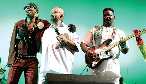Músico Paulo Flores celebra 38 anos de carreira com dois concertos em Portugal