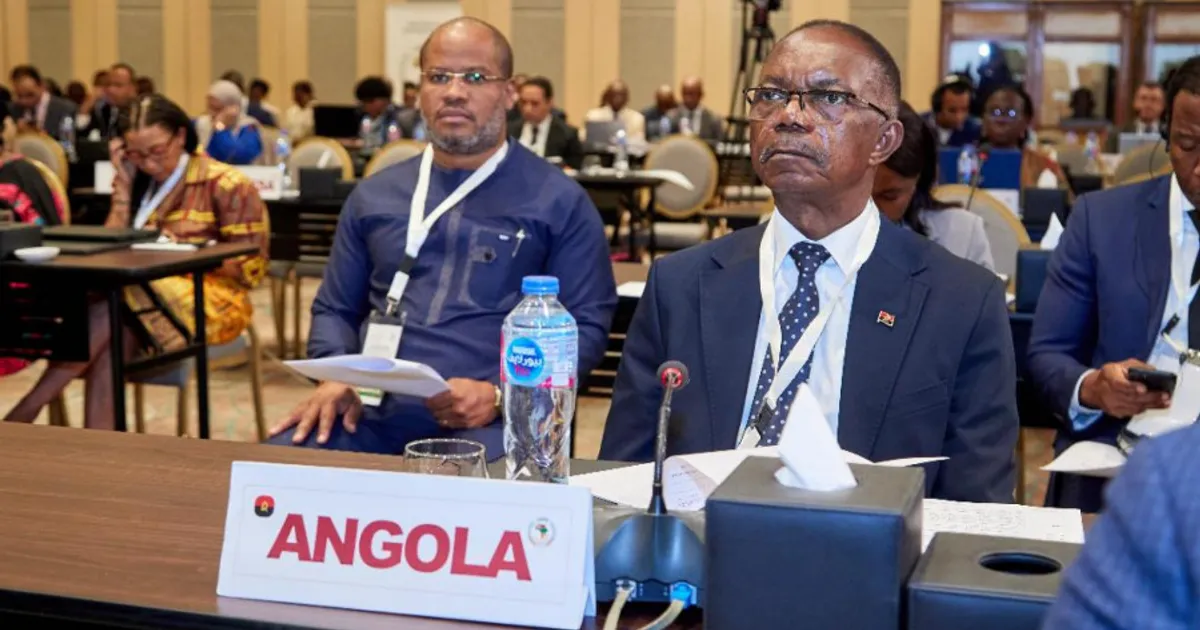 Angola participou no Retiro Ministerial no Cairo