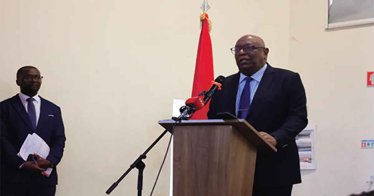 Manifestado interesse em fortalecer cooperação cultural com a China