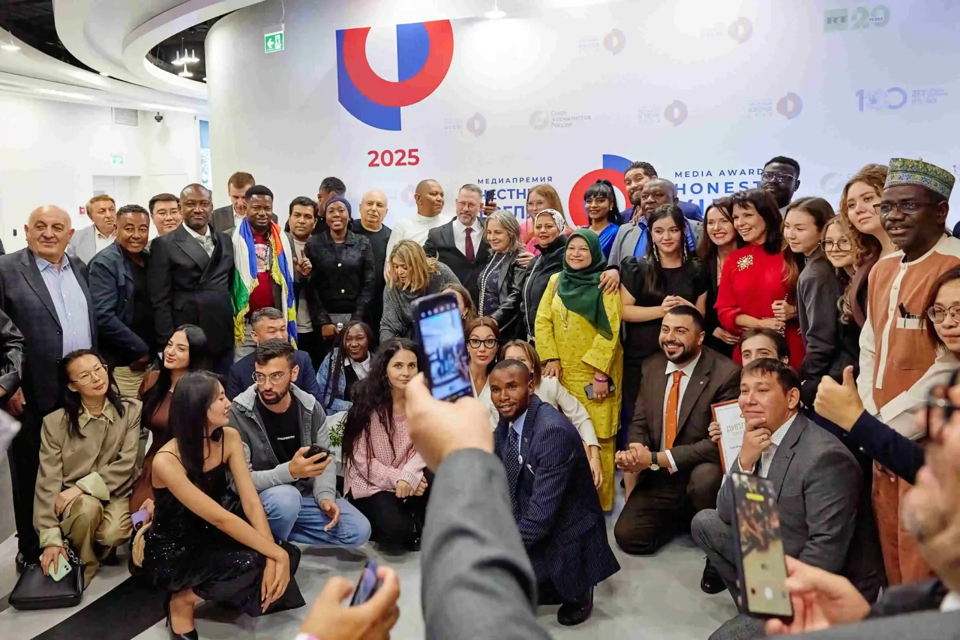 Rossotrudnichestvo abre inscrições para a 5.ª edição do Prémio Internacional de Media “Visão Honesta”