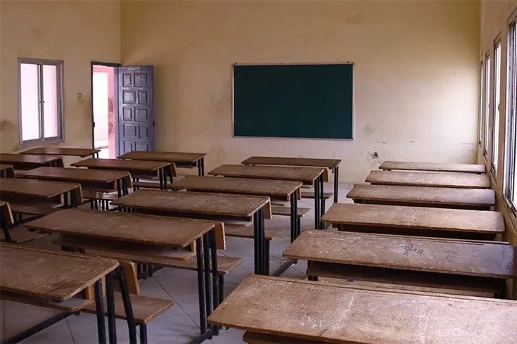 Greve dos professores avança segunda-feira após fracasso de reunião entre SINPROF e Governo