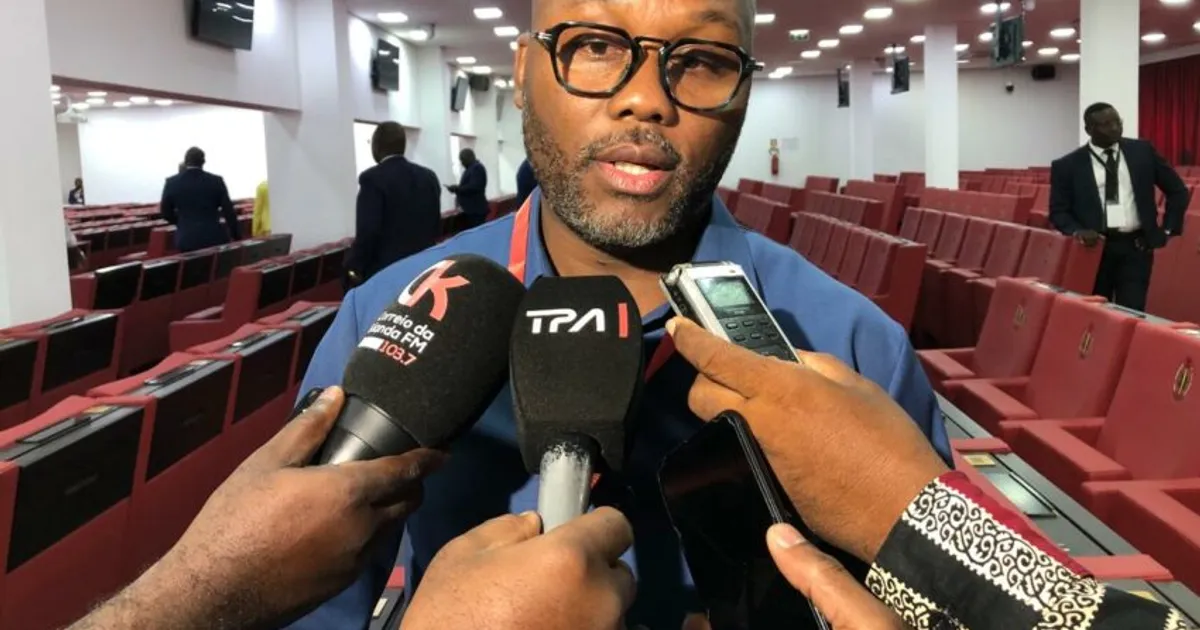 MPLA responde com silêncio ao caso da rede de burlões do partido e não se sabe se manda devolver ou não o imóvel usurpado