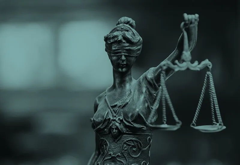 Oficiais de justiça arrancam hoje com a terceira paralisação em menos de dois anos. Nova greve vai até 14 de Novembro