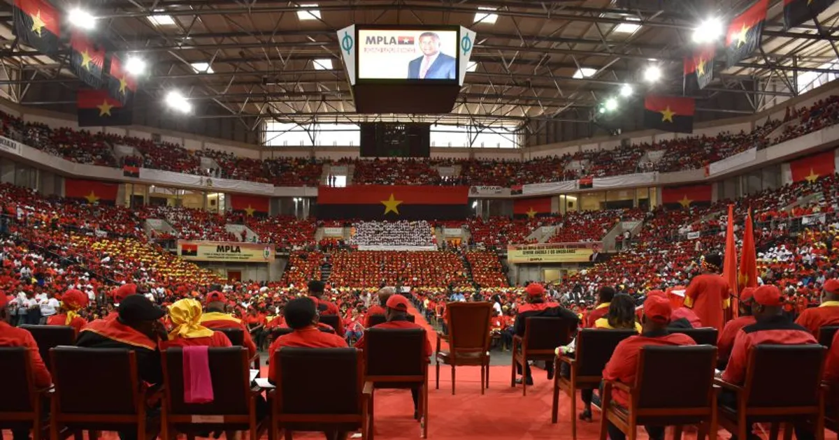 Militantes do MPLA criam esquema sofisticado de burla para se apoderarem de imóveis usando o nome do partido, de JES e de um ex-ministro dos Petróleos