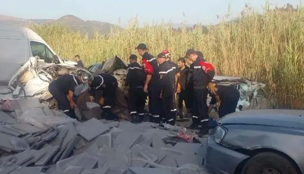 Argel: Choque em cadeia provoca dez mortos