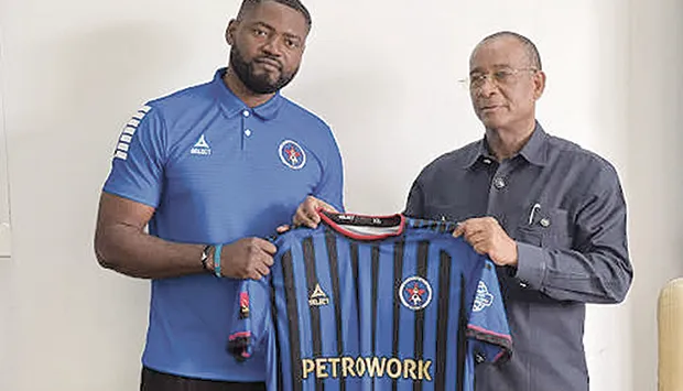 Hyler Bikim reforça lateral do Interclube